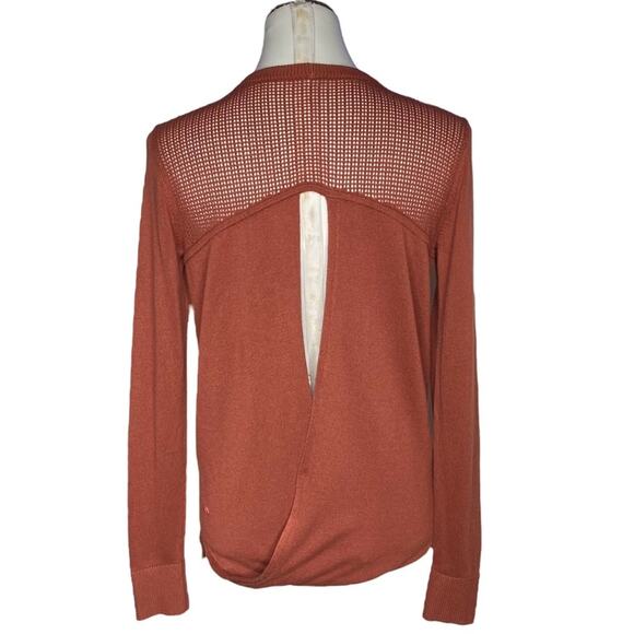 Lululemon Back to Balance Long Sleeve Sweater - Picture 3 of 11